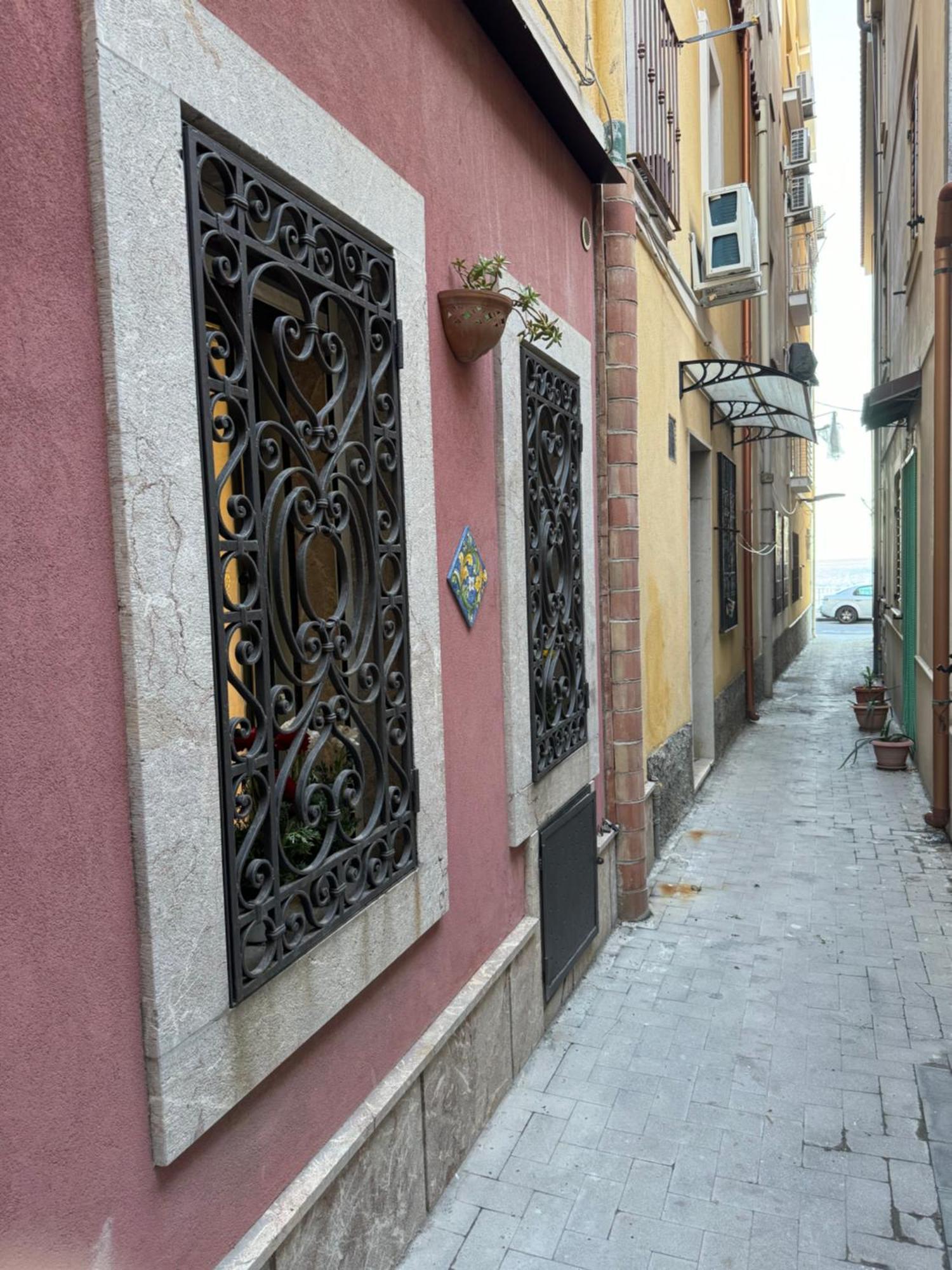 Taormina The Dormouse Villa Mazzeo Exterior photo